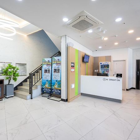 Yeosu View Foret Pension Εξωτερικό φωτογραφία