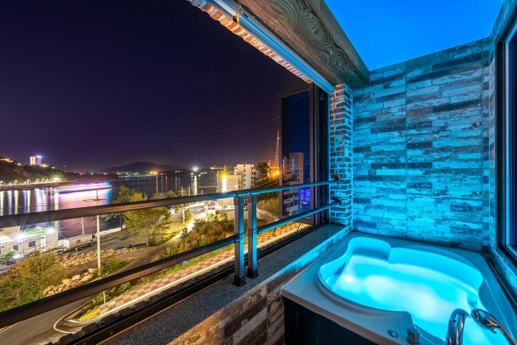 Yeosu View Foret Pension Εξωτερικό φωτογραφία