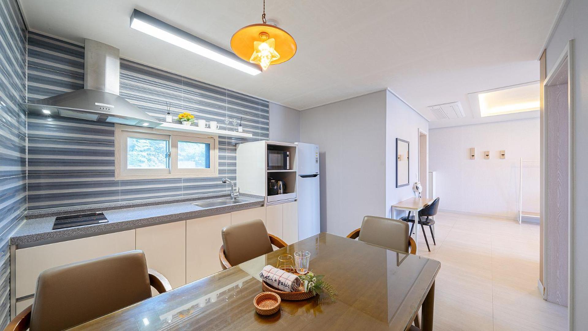 Yeosu View Foret Pension Εξωτερικό φωτογραφία